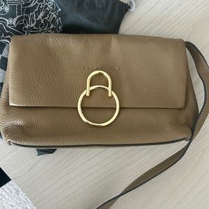 Medium camel bag